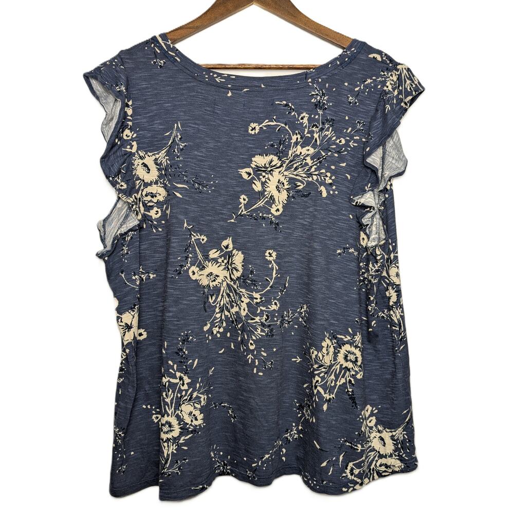 Women's Maurice's Brookside Floral V-Neck Ruffle Sleeve Tee Size 2X - Picture 3 of 6